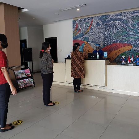 Hotel 88 Mangga Besar 62 Lokasari By Wh Jakarta Luaran gambar